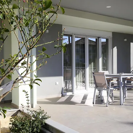 Aquavibe House 아파트
