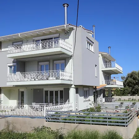 Aquavibe House *
